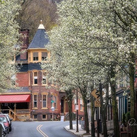 The Dolon House Bed & Breakfast! Jim Thorpe Exterior foto